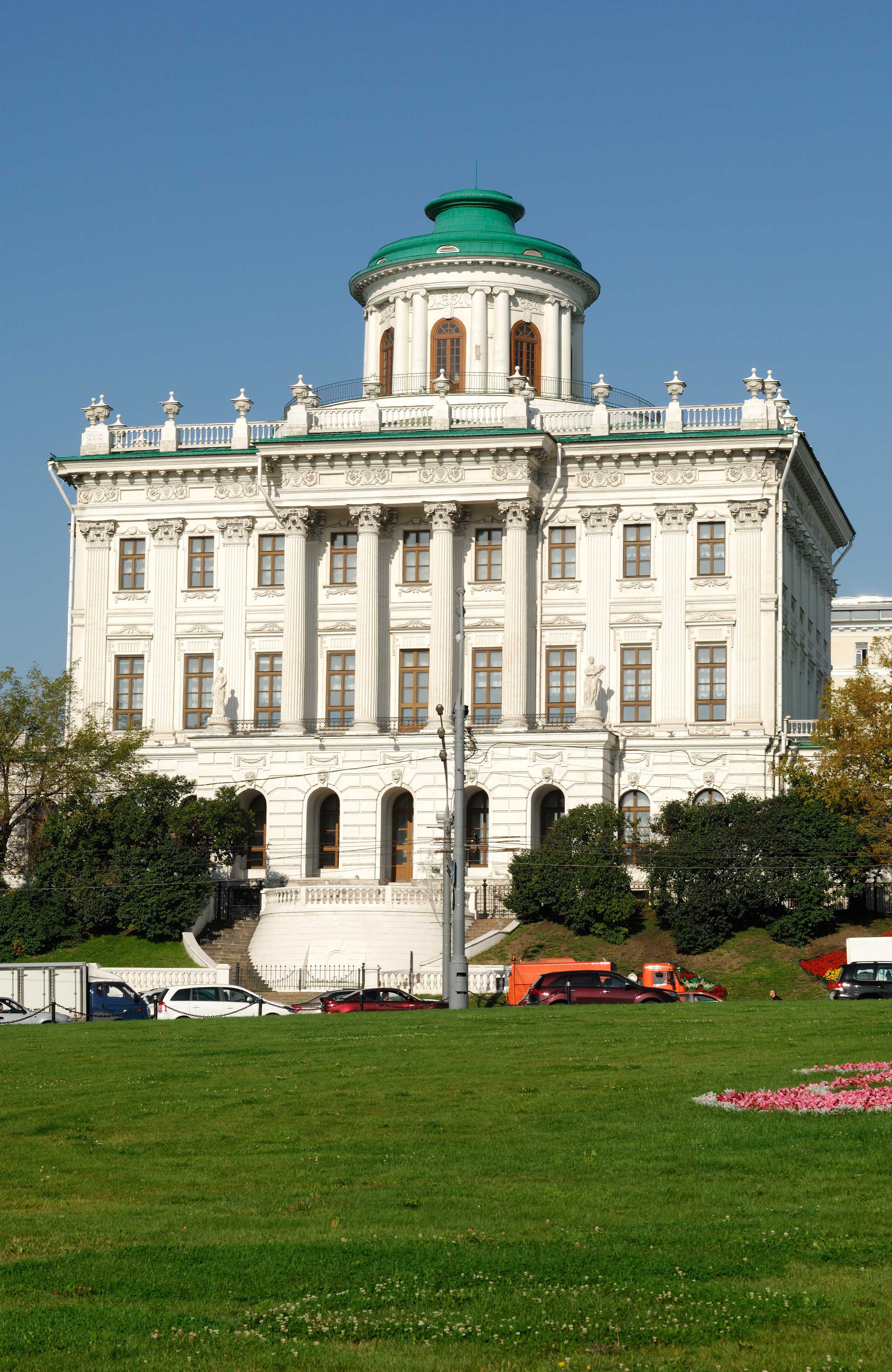 дом пашкова в санкт петербурге